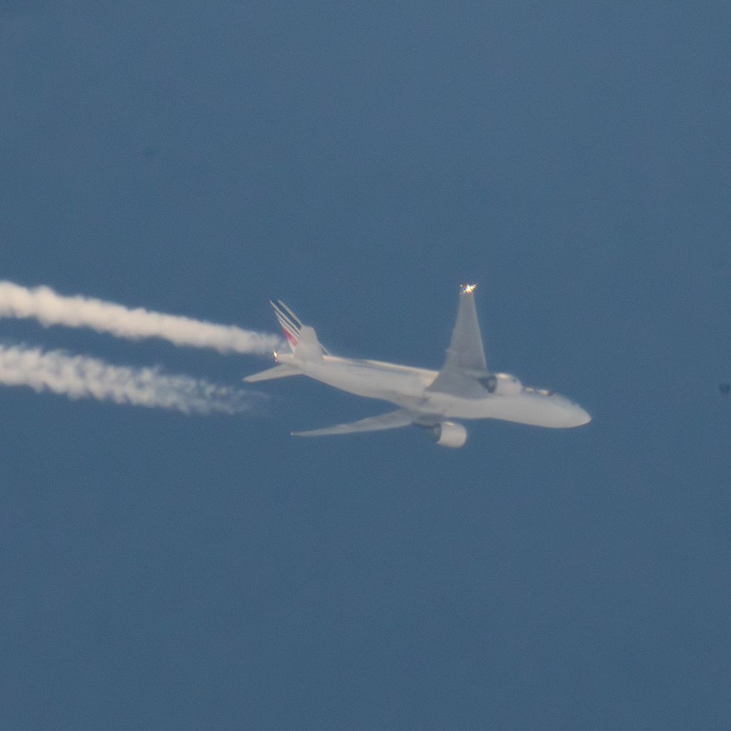 F-GSPY: Air France  Boeing 777-228(ER)