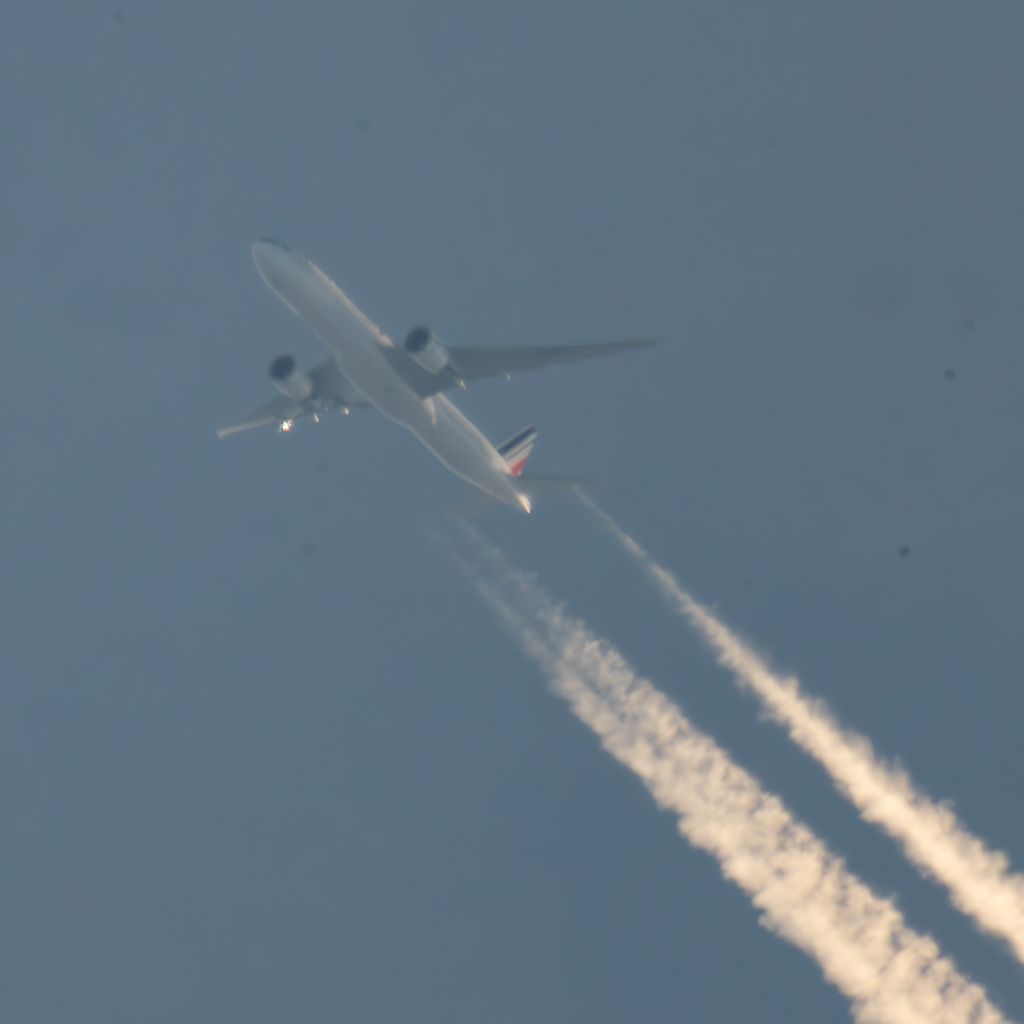 F-GZNE: Air France  Boeing 777-328(ER)