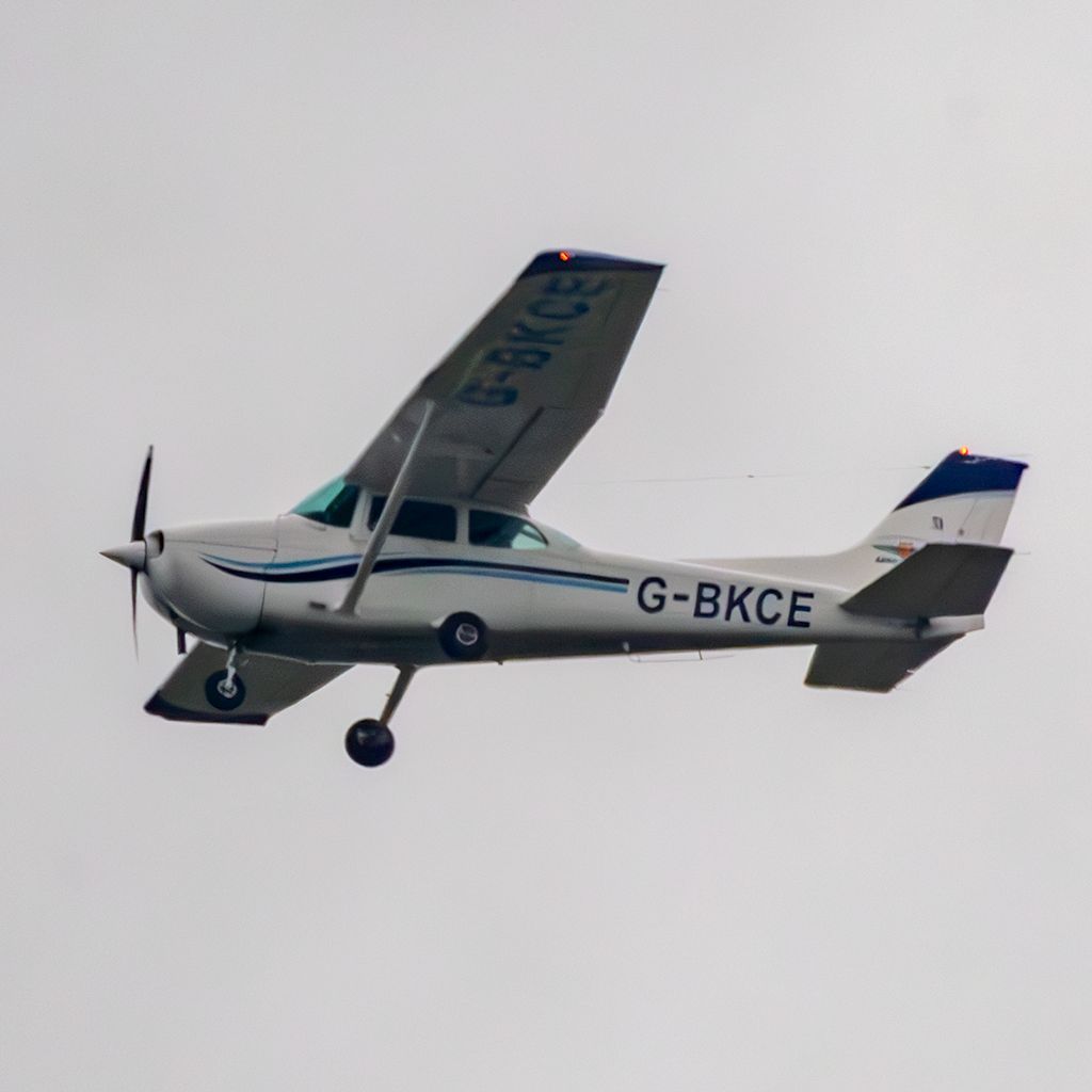 G-BKCE: Leicestershire Aero Club  Cessna F172P Skyhawk