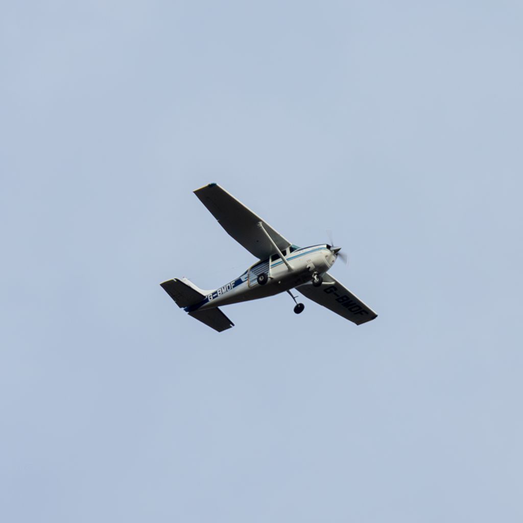 G-BMOF: British Parachute Schools  Cessna U206G Stationair