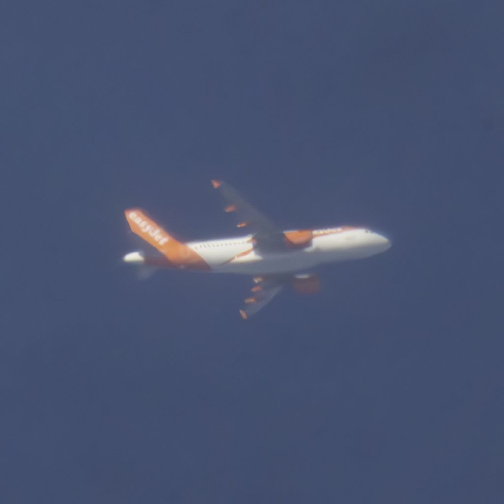 G-EZDI: easyJet  Airbus A319-111