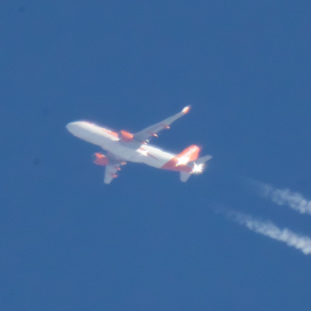 G-EZGY: easyJet  Airbus A320-214