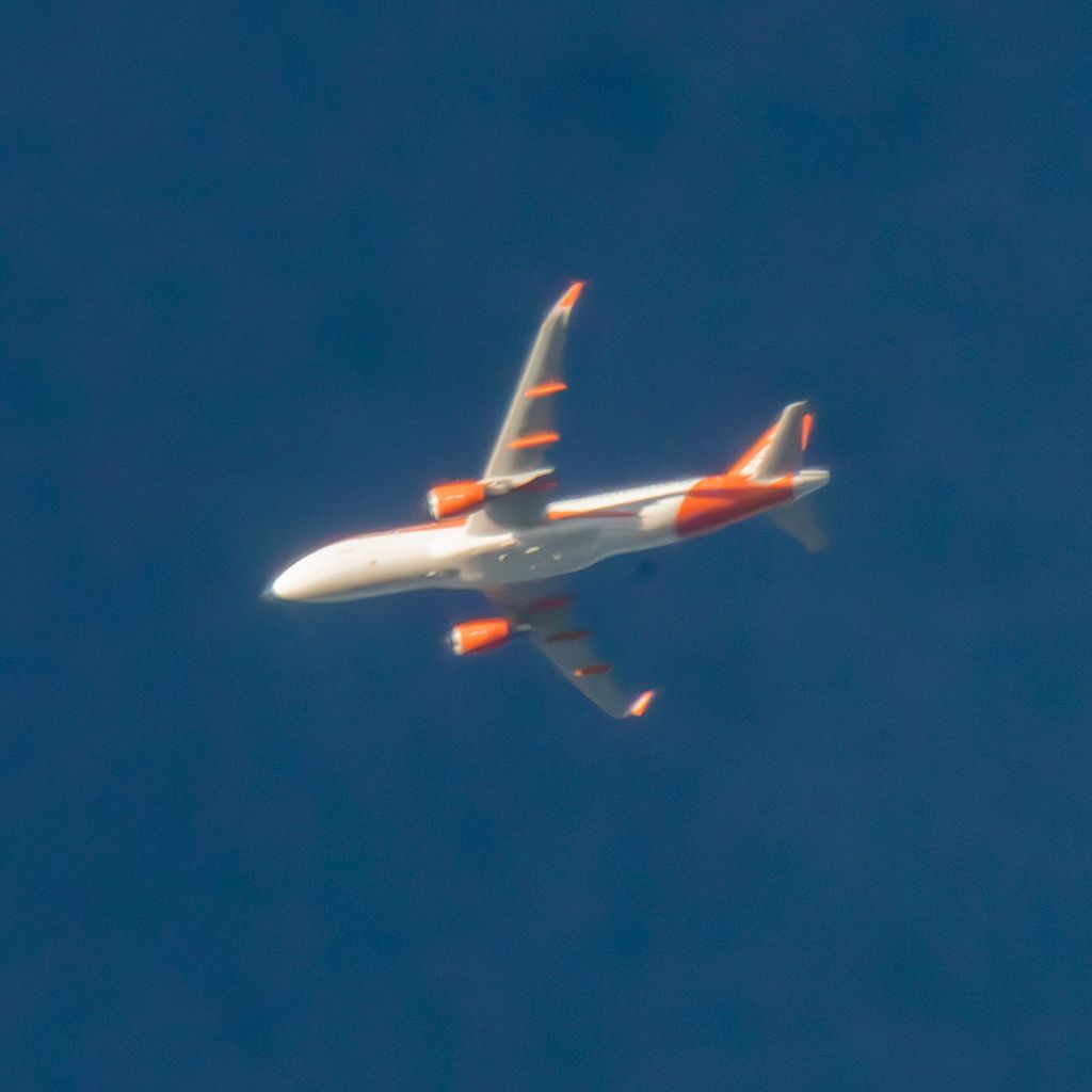 OE-IVU: easyJet  Airbus A320-214